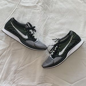 Nike Flyknit Racer